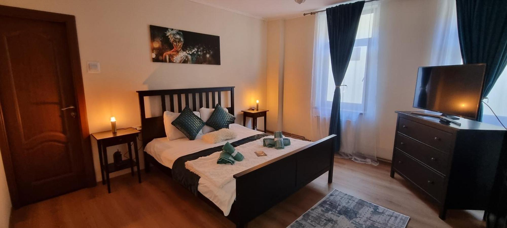 Happy Mood Apartment 5 브라쇼브 객실 사진